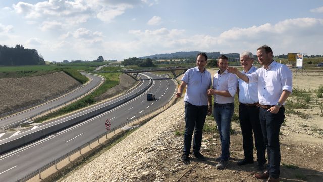 CDU-Verkehrsausschuss besichtigt B31-Baustelle